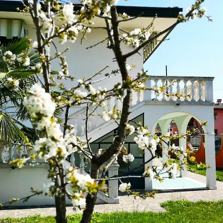 Holiday home Casa Del Vigneto